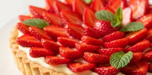 çilekli tart tarifi